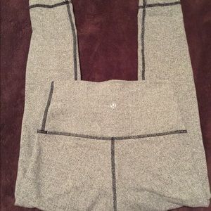 Lululemon size 2